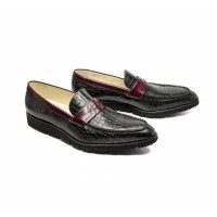 Mocassin facon croco vernis mat