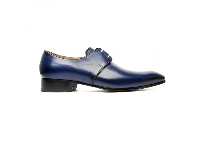 Derby in blue patinated calf leather