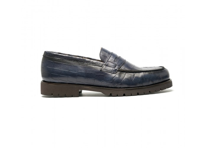 embossed calf leather penny loafer - commando soles