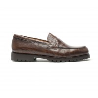 mocassin en veau martelé marron "croco" semelle commando