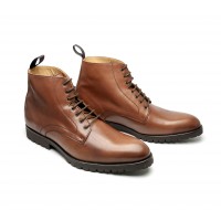 derby boot in patinated calfskin with commando sole