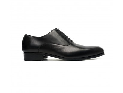 Plain oxfords in calf leather