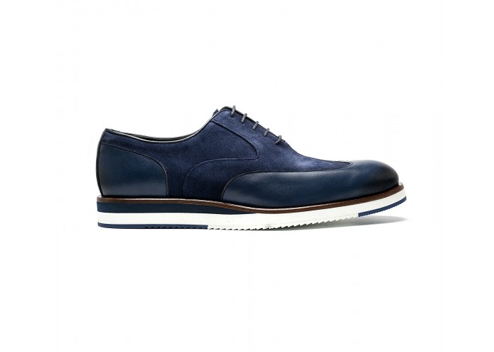 bi-material brogue with white sole