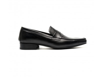 black claf loafers with rubber soles
