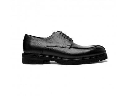 derby in grained calf and rubber sole