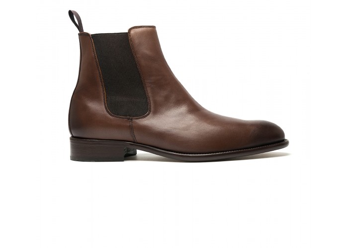 calf leather chelsea boots