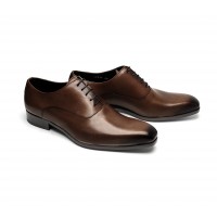 Plain oxfords in patinated calf leather