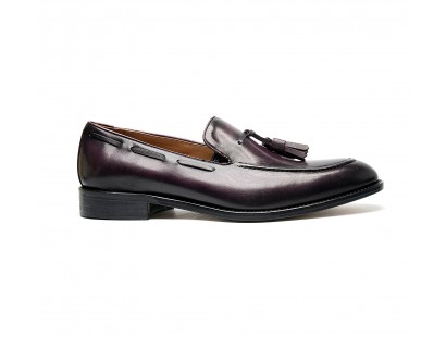 Burgndy calf tassel loafers