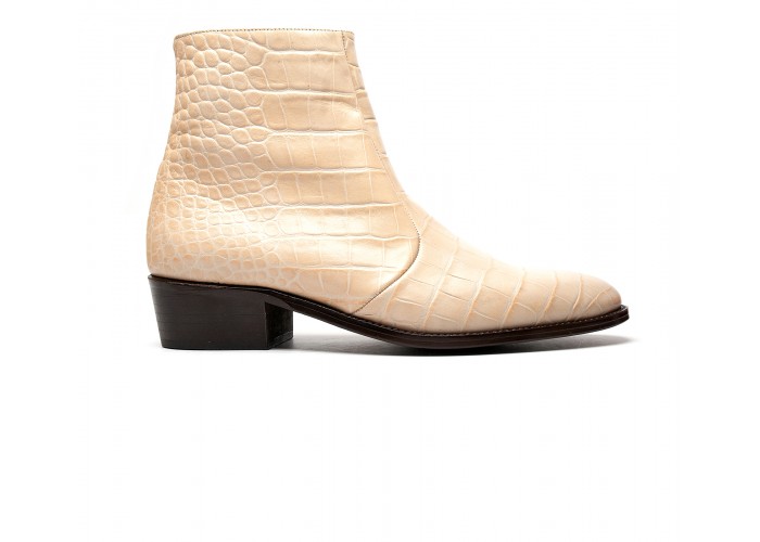 zipped boot in embossed calf